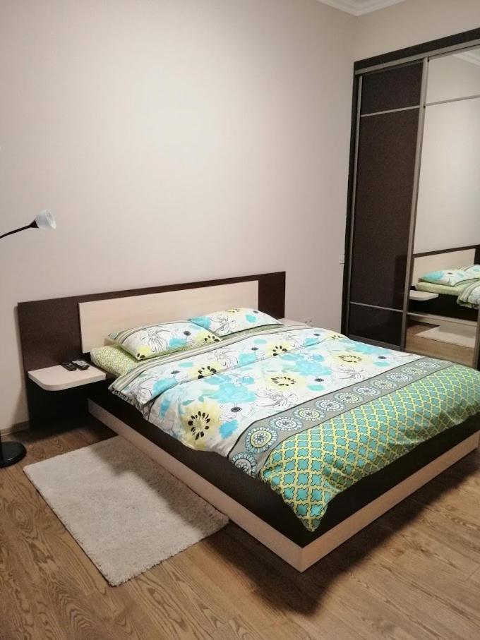 2 Bedrooms Apartment 150M From Opera House Lemberg Exterior foto